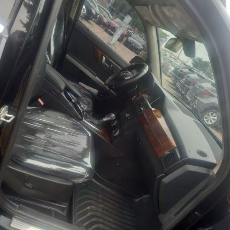 Mercedes-Benz GLK 350   - 2012