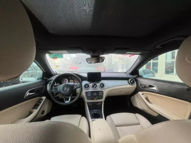 Mercedes-Benz GLA 250   - 2017