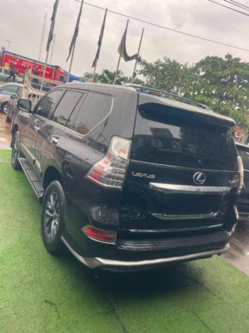 Lexus GX   - 2016