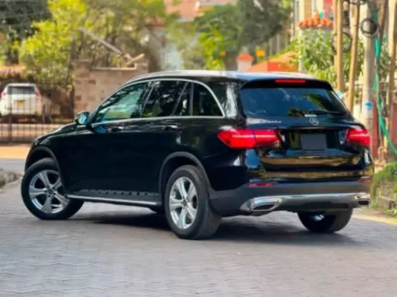 Mercedes-Benz GLC 220   - 2019