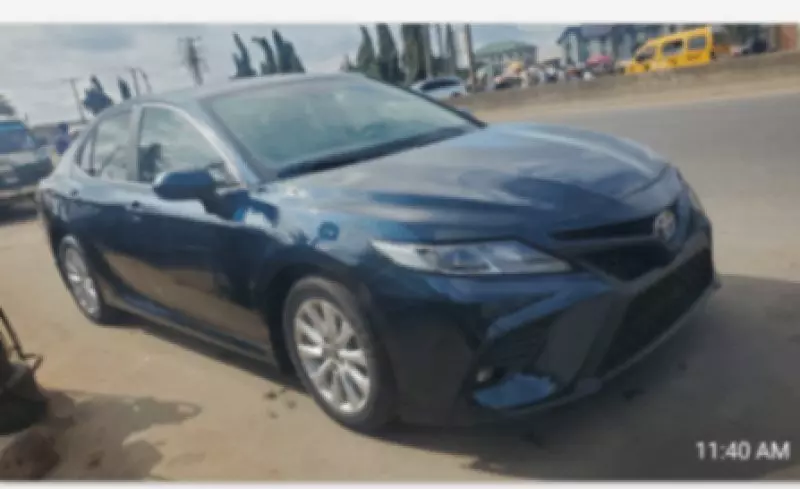 TOYOTA Camry   - 2018