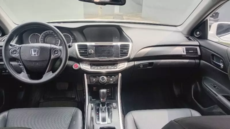 Honda Accord   - 2013