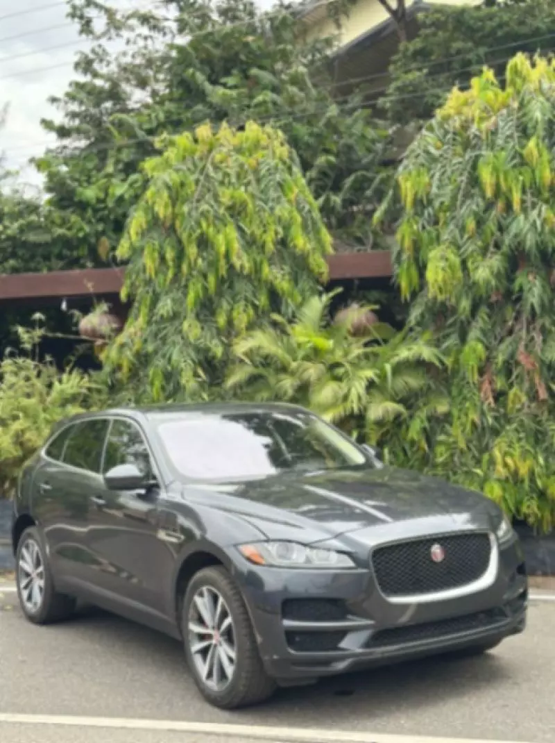 Jaguar F-Pace   - 2018