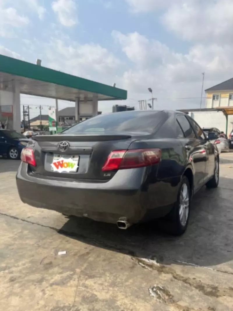 TOYOTA Camry - 2008