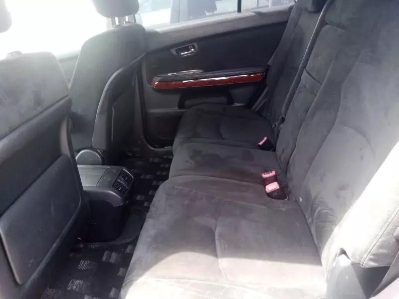 Toyota Harrier   - 2012