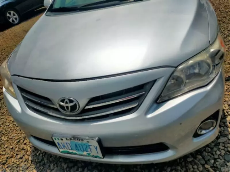 Toyota Corolla   - 2012