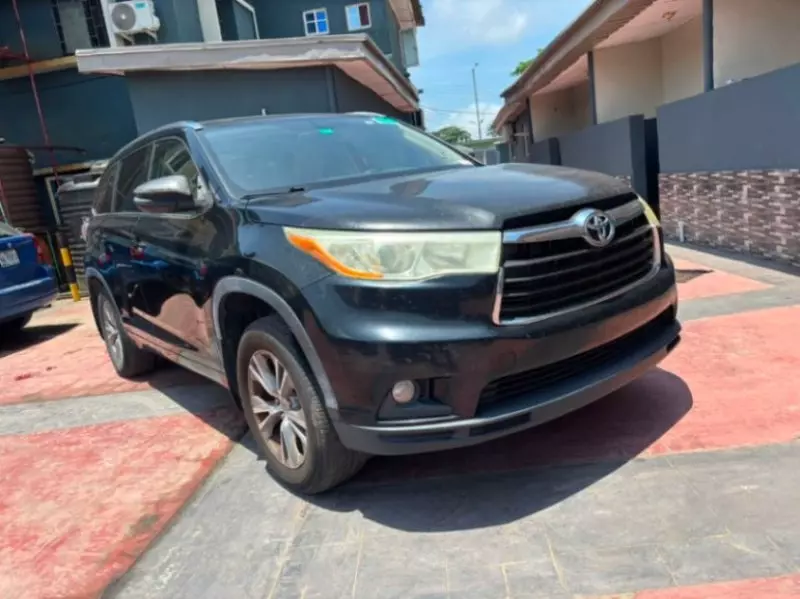 TOYOTA Highlander   - 2014