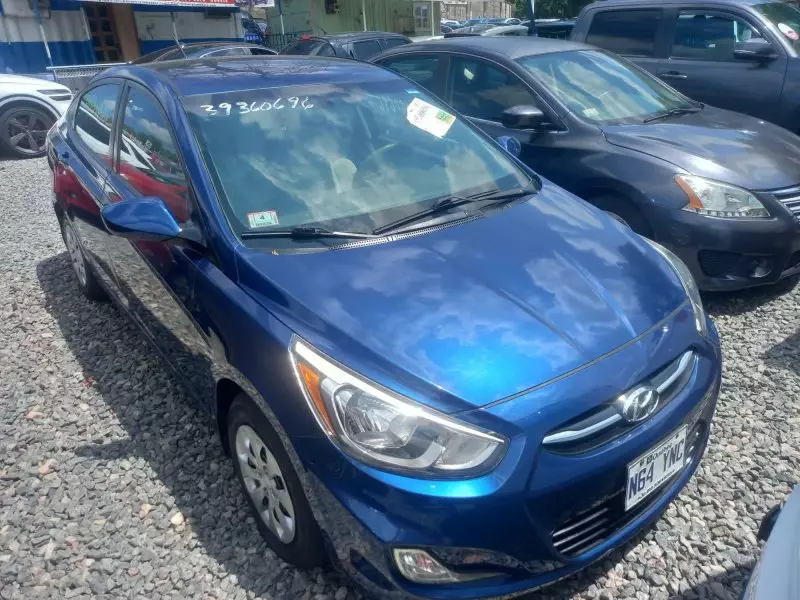 Hyundai Accent   - 2016