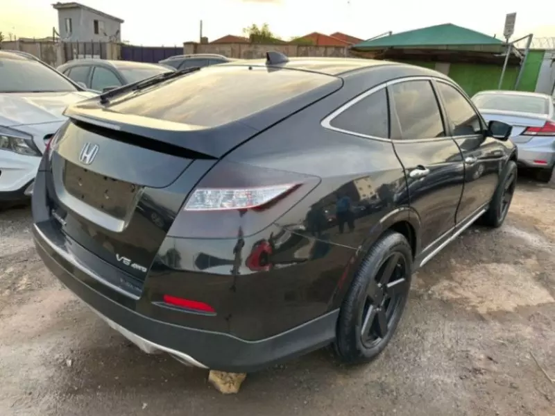 Honda Crosstour   - 2013