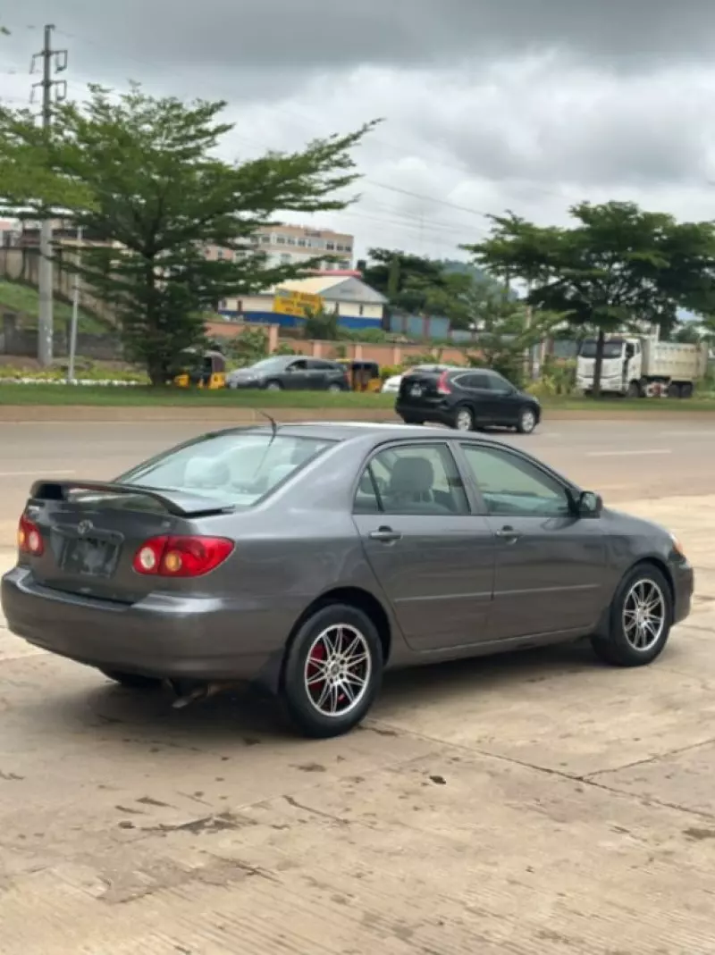 TOYOTA Corolla   - 2006