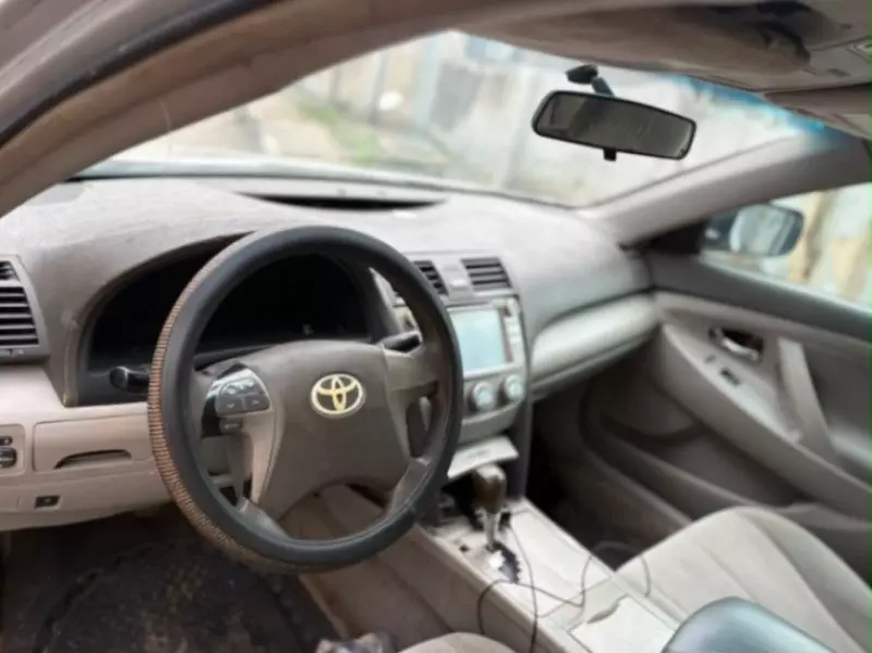 TOYOTA camry   - 2010