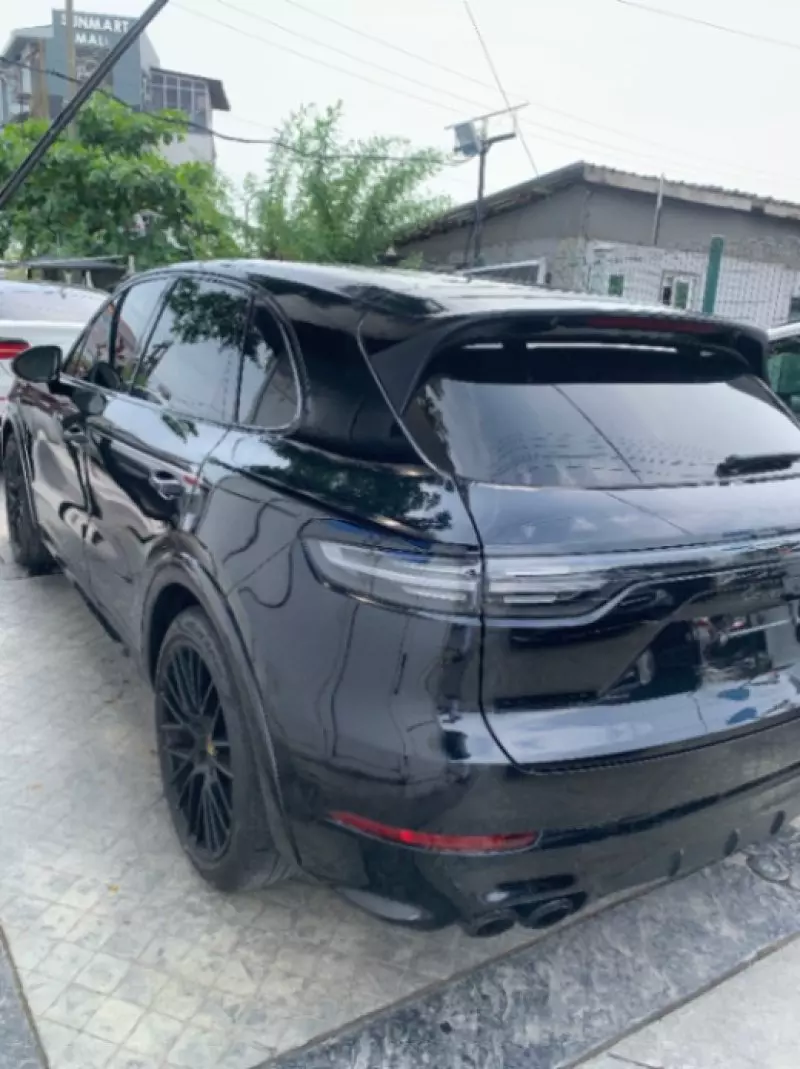 PORSCHE Cayenne   - 2020