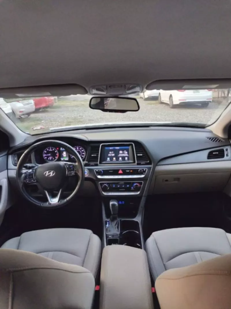 Hyundai Sonata   - 2018