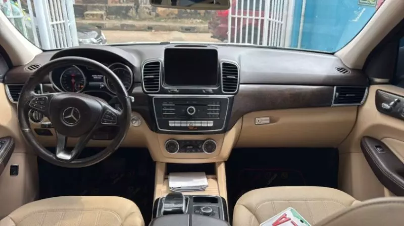 Mercedes-Benz GLE 350   - 2018