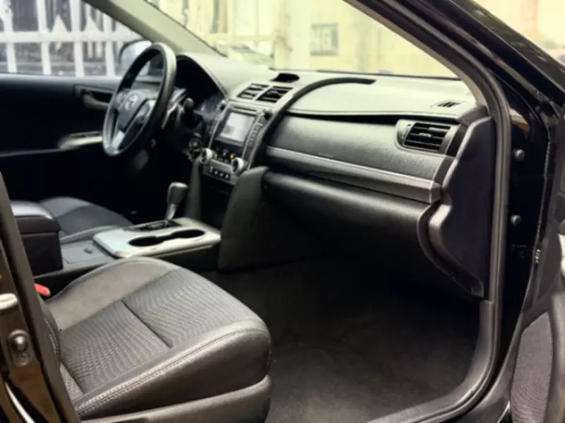 TOYOTA Camry   - 2013