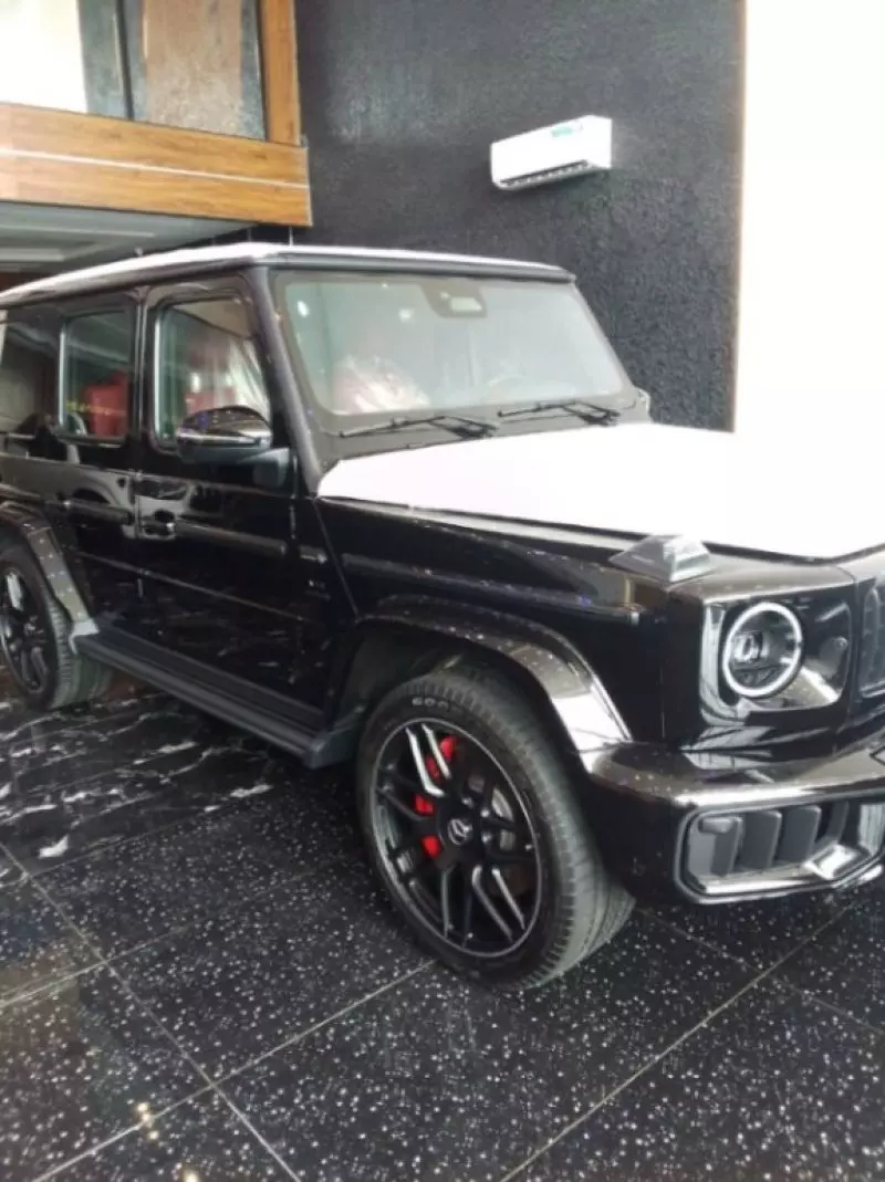Mercedes-Benz G63 AMG   - 2025