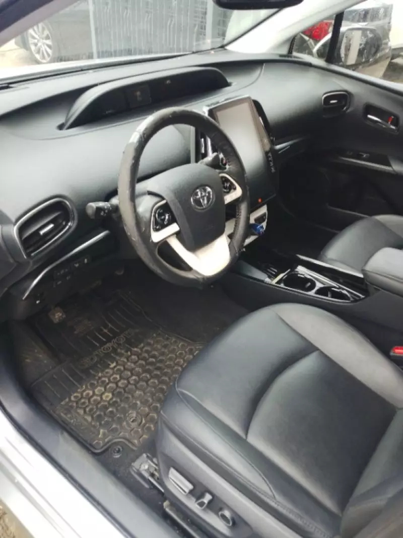 TOYOTA Prius Prime (PHEV)   - 2017