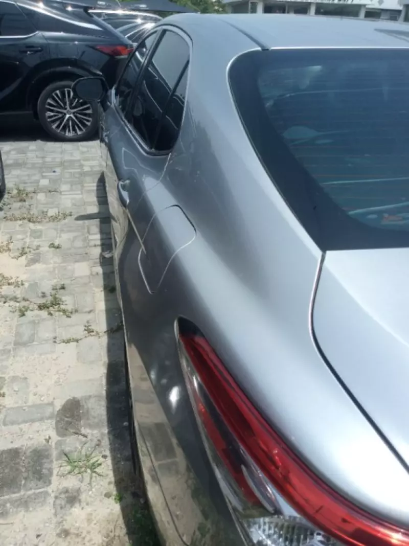 TOYOTA Camry   - 2018