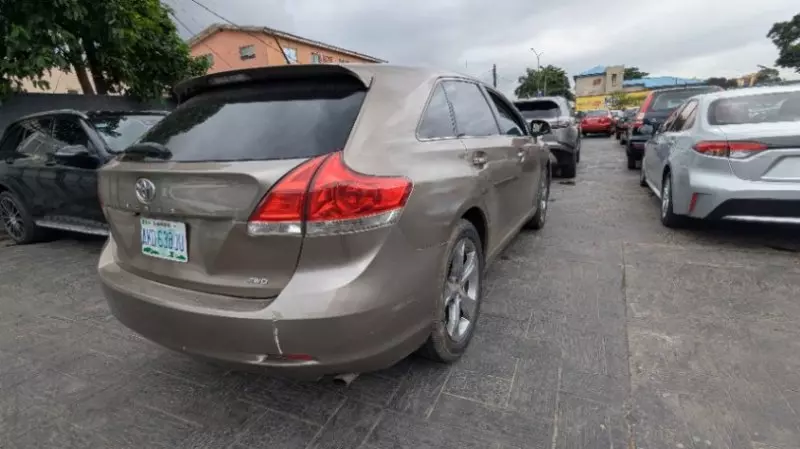 Toyota Venza   - 2010