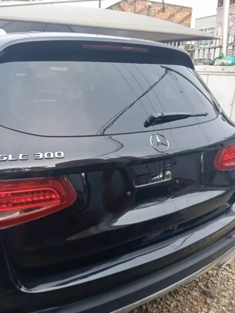 Mercedes-Benz GLC-Class   - 2018