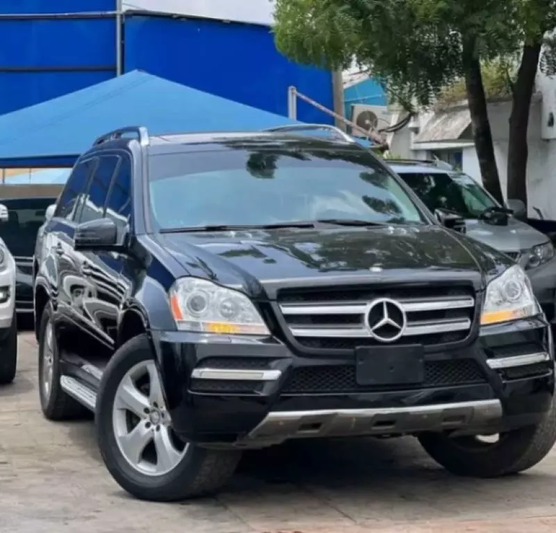Mercedes-Benz GL 500   - 2012