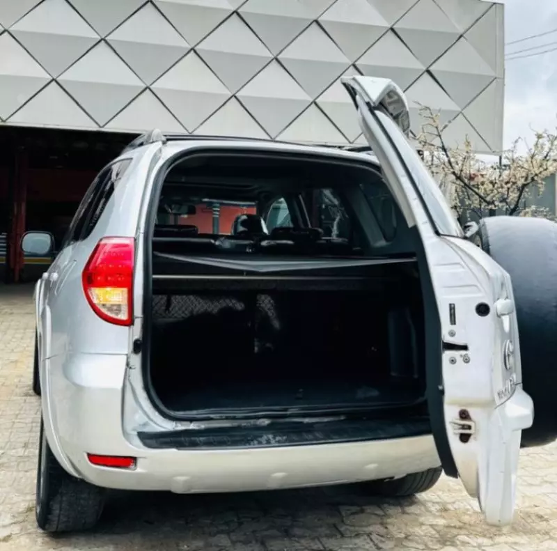 TOYOTA RAV4   - 2008