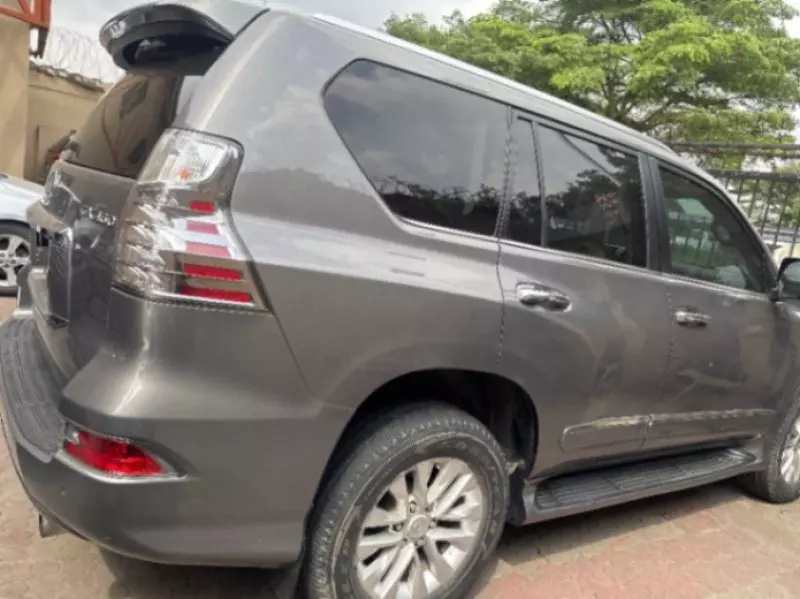 Lexus GX 460   - 2014