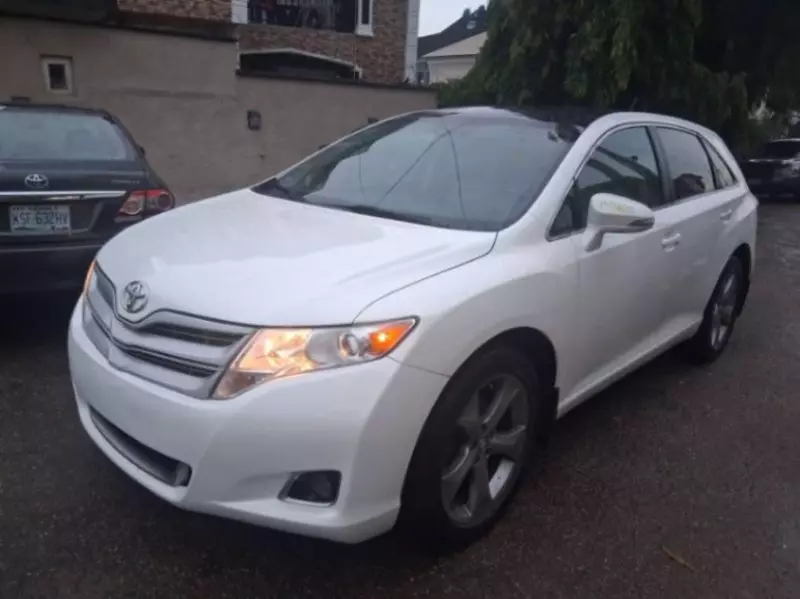 TOYOTA Venza   - 2015
