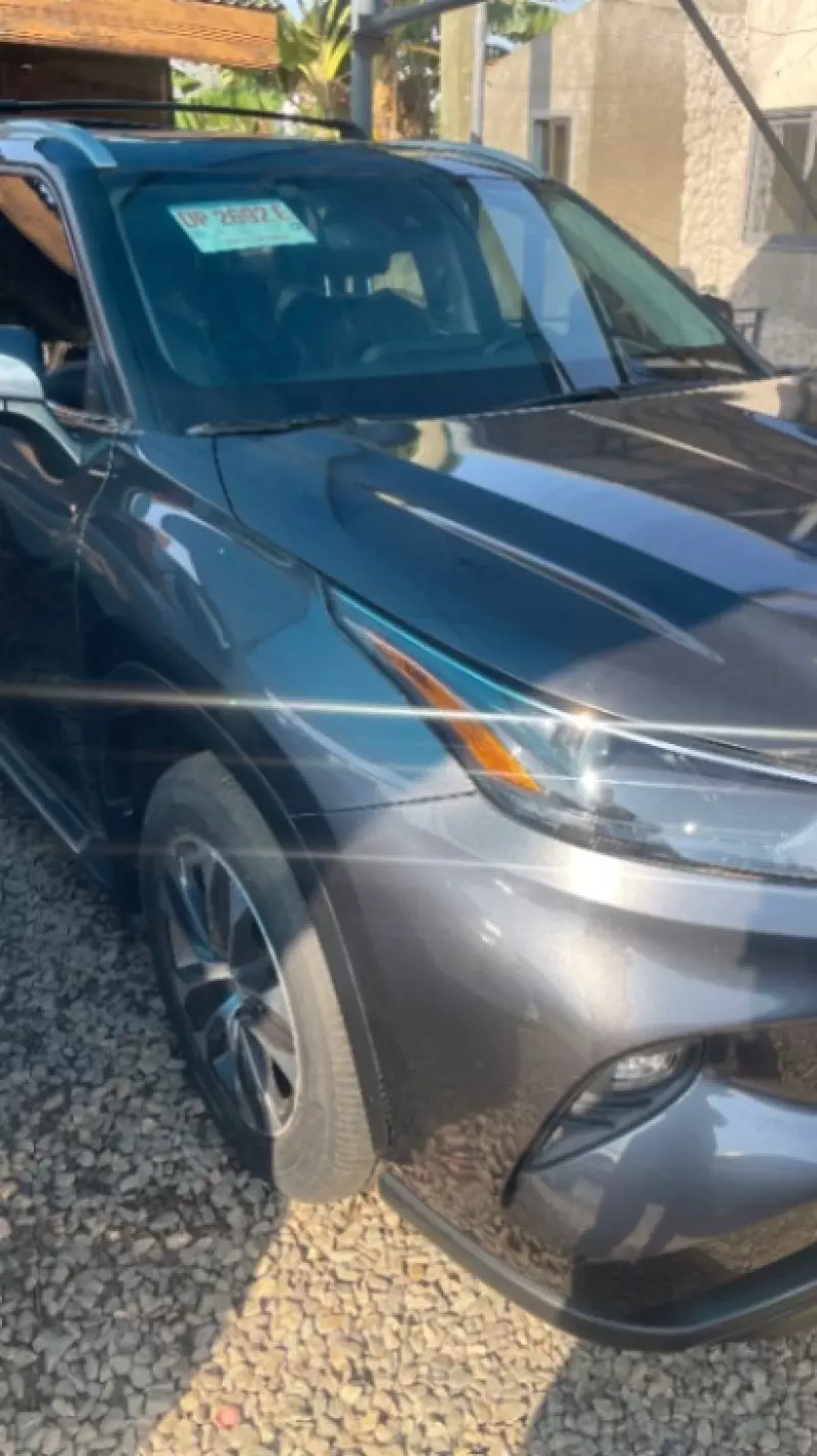 TOYOTA Highlander - 2022
