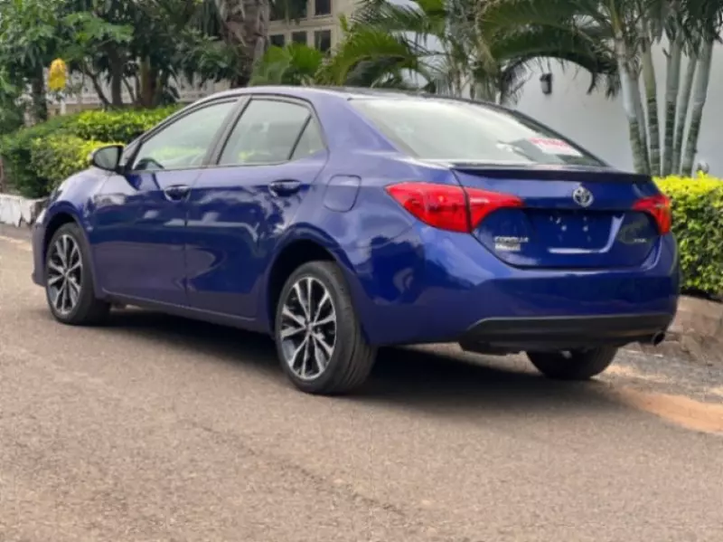 Toyota Corolla   - 2017