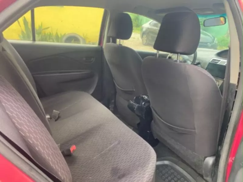 TOYOTA Yaris - 2009