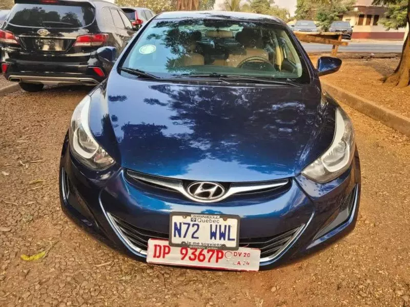 Hyundai Elantra   - 2014