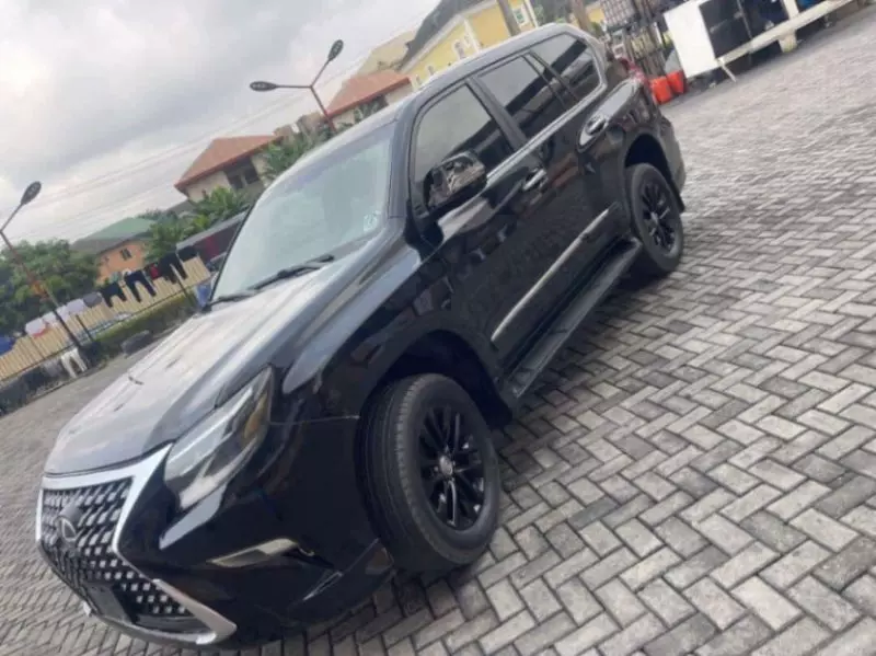 Lexus GX 460   - 2016