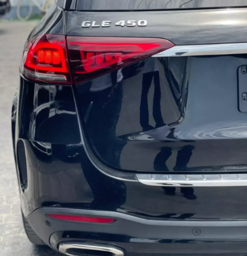 Mercedes-Benz GLE-Class   - 2020