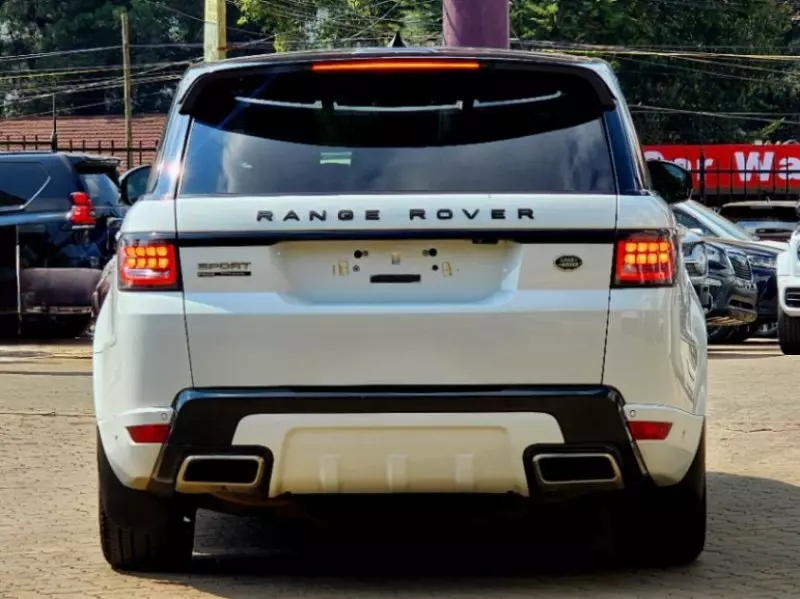 Land Rover Range Rover Sport   - 2022