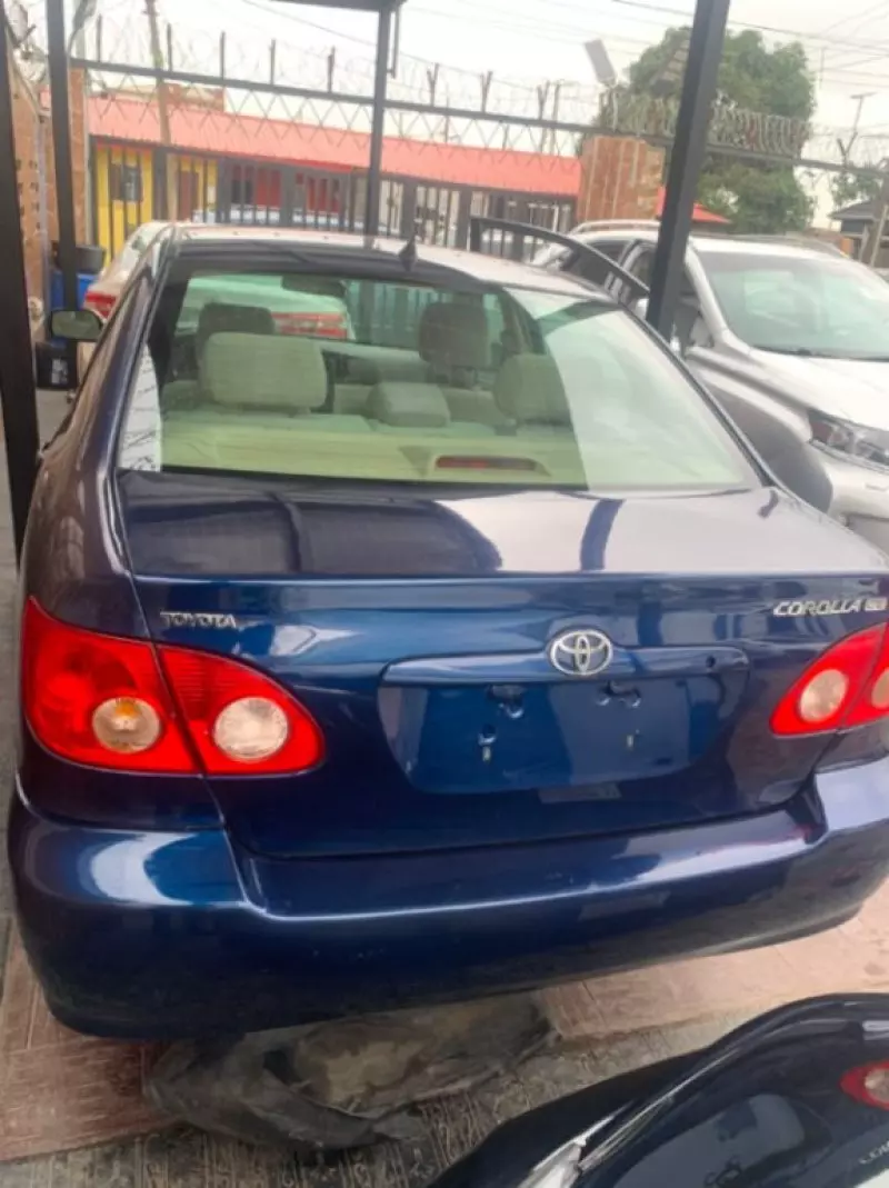 TOYOTA Corolla   - 2006