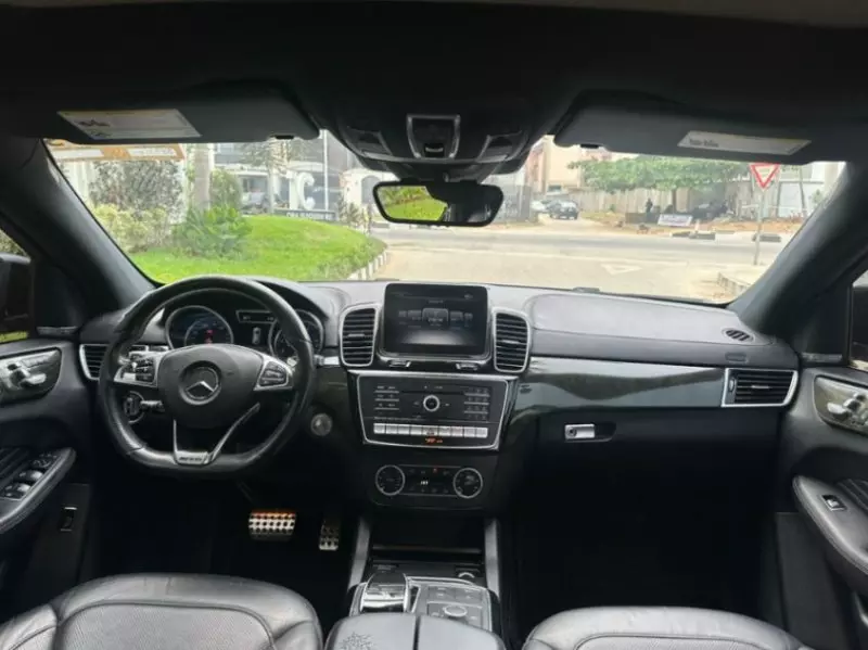 Mercedes-Benz GLE 43 AMG   - 2017