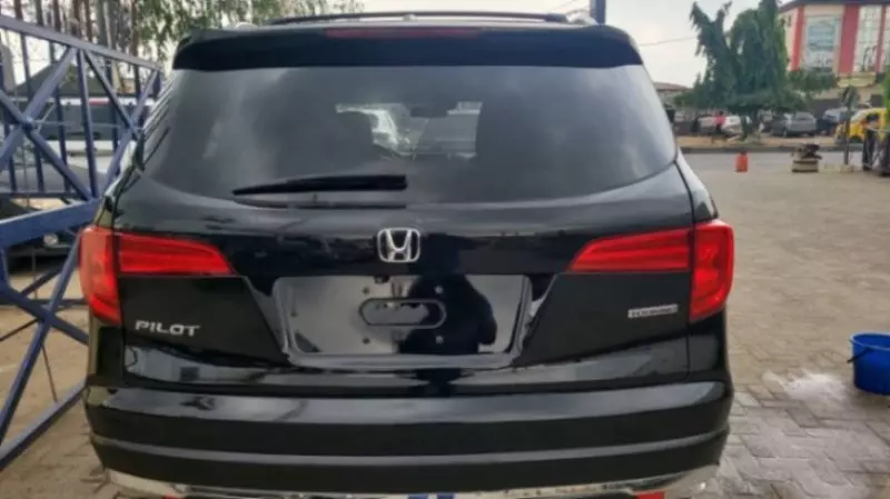 Honda Pilot - 2016