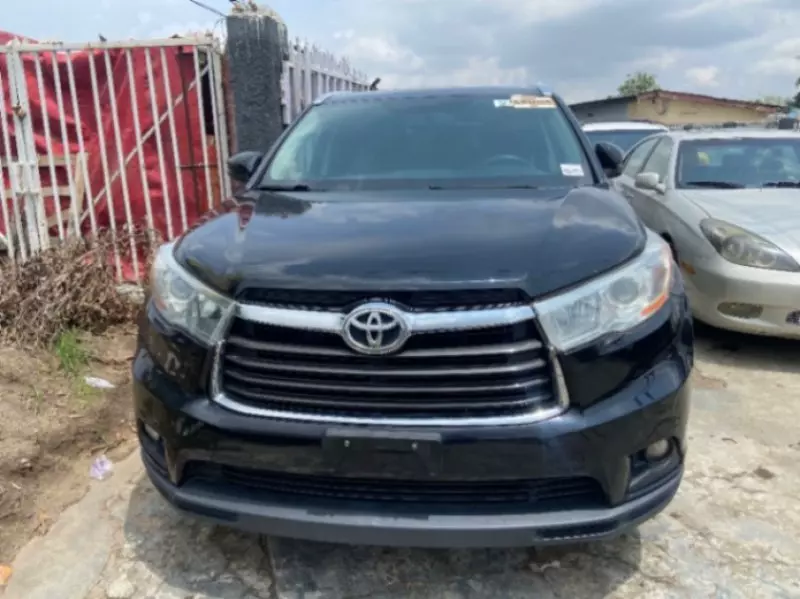 TOYOTA Highlander   - 2017