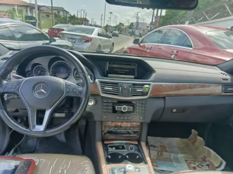 Mercedes-Benz E-Class   - 2012