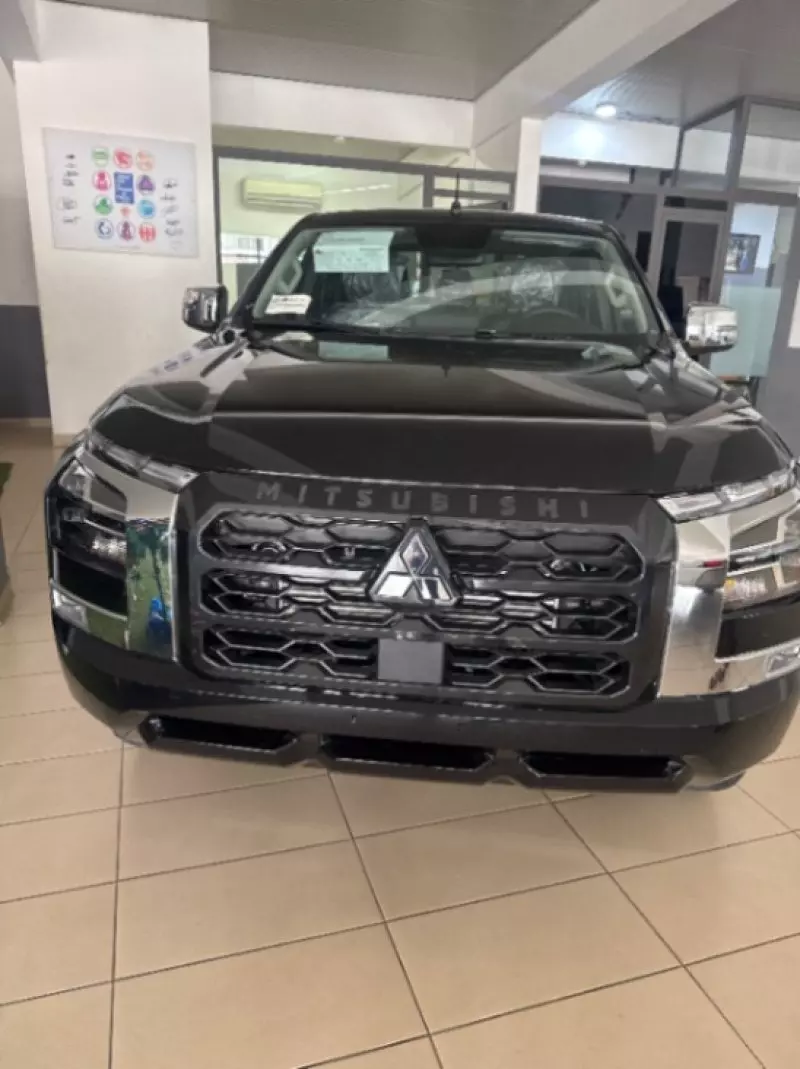 Mitsubishi L200 D/C Sportero A/T   - 2025