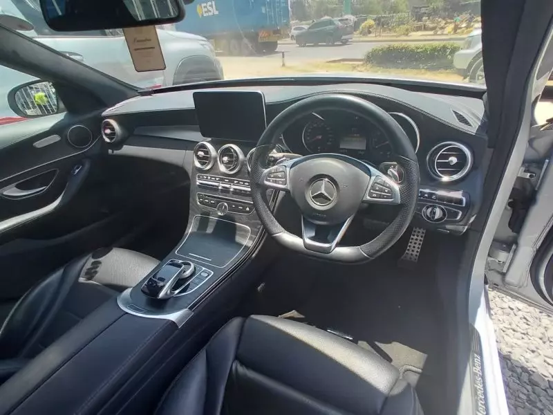 Mercedes-Benz C 200   - 2016