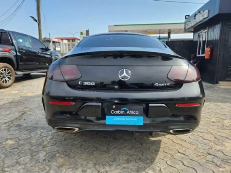 Mercedes-Benz C 300   - 2016