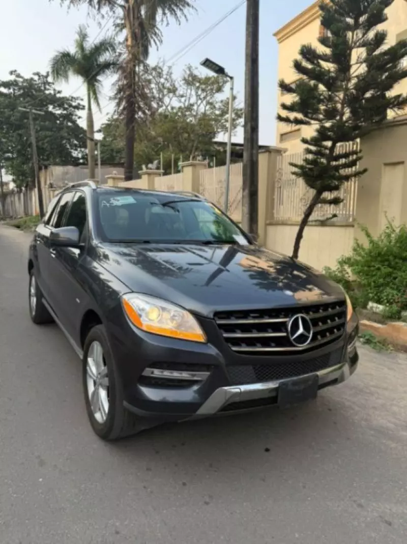 Mercedes-Benz ML 350 - 2012