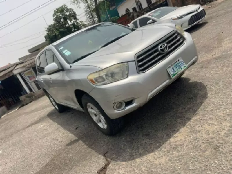 Toyota Highlander   - 2008
