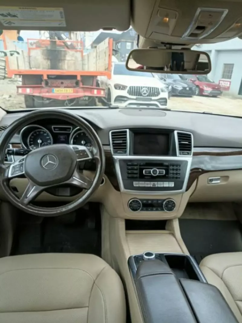 Mercedes-Benz ML-Class   - 2015