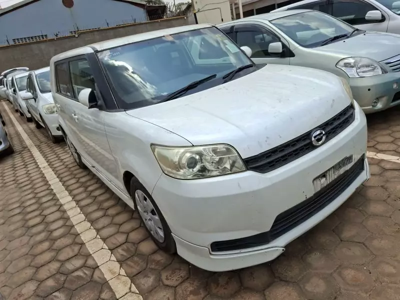 Toyota Rumion   - 2012