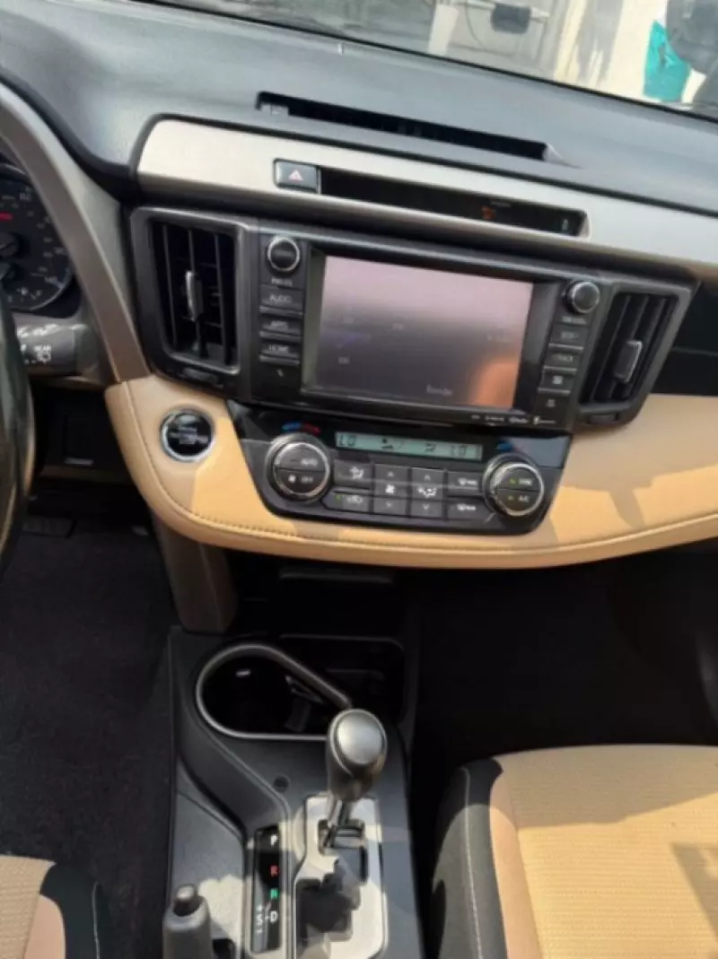 TOYOTA RAV4 - 2017