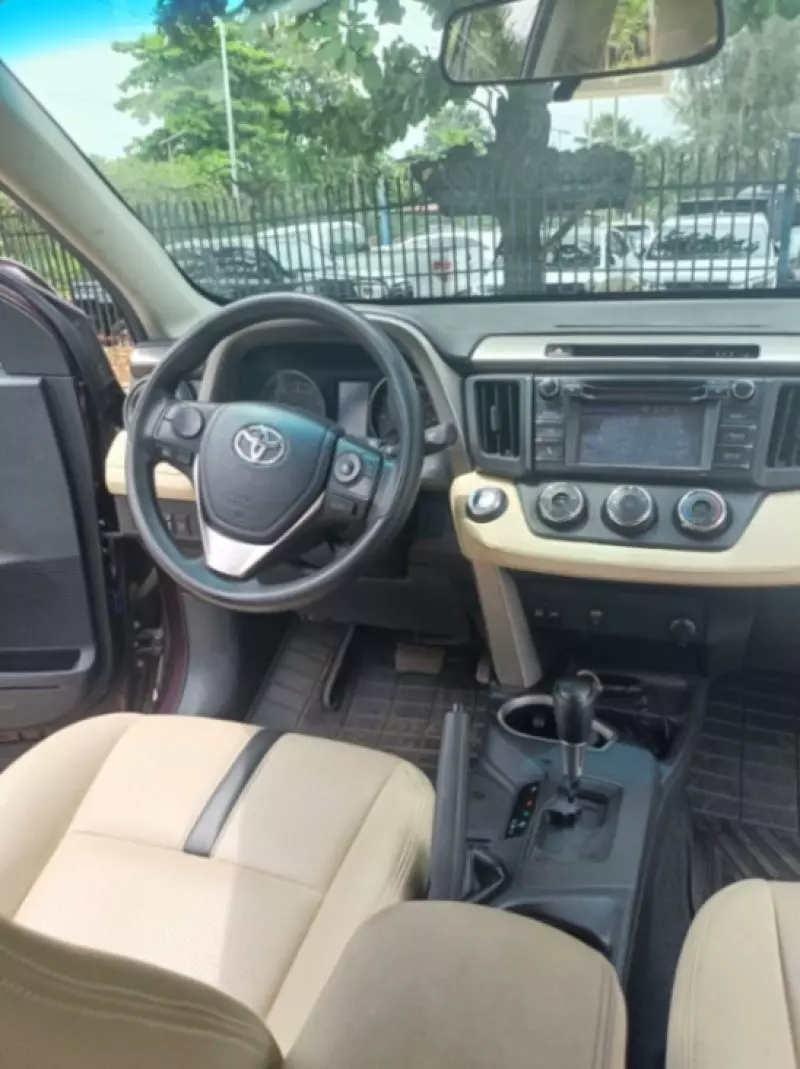 Toyota RAV4   - 2018