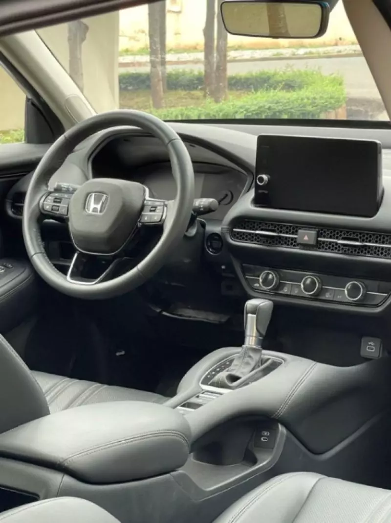 Honda HR-V   - 2024